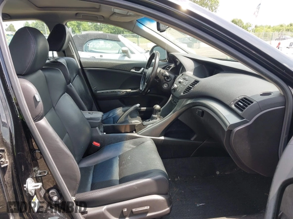 2011 Acura TSX с VIN JH4CU2F68BC008162, выставлен на аукционе IAAI как лот 42543270 с пробегом 97 149 миль миль и . История ставок и продаж доступна на DreamBid. Изображение 5.