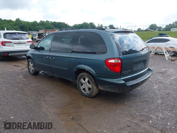 2005 Dodge Caravan SXT with VIN 2D4GP44LX5R159260, listed as a IAAI auction lot 42446336 with 175,917 mi miles and . Bid and sale history available at DreamBid. Image 3.
