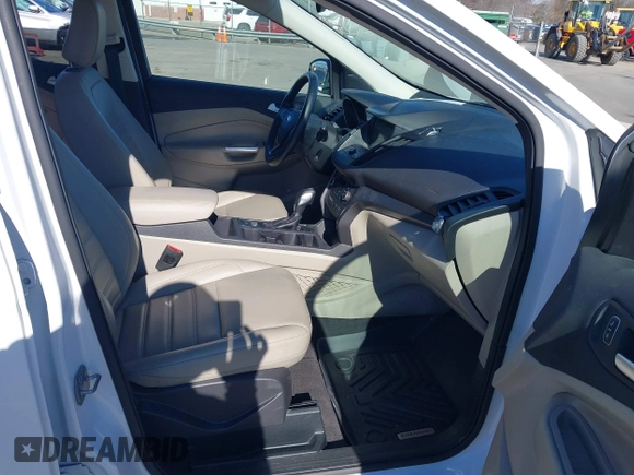 2019 Ford Escape SEL with VIN 1FMCU9HD8KUC07675, listed as a IAAI auction lot 41854820 with 112,432 mi miles. Bid and sale history available at carsss.com. Image 5.