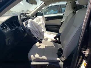 2019 Volkswagen Tiguan SE z VIN 3VV2B7AX5KM201272, wystawiony jako Copart lot #58032315 z przebiegiem Nie podano mil oraz Szkoda całkowita • Salvage title. Historia ofert i sprzedaży dostępna na DreamBid. Obrazek 7.