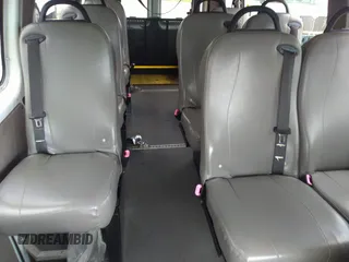 2013 Ford Econoline Cargo Super Duty Commercial с VIN 1FTDS3EL3DDB18106, выставлен на аукционе IAAI как лот 42483453 с пробегом 67 626 миль миль и . История ставок и продаж доступна на DreamBid. Изображение 8.