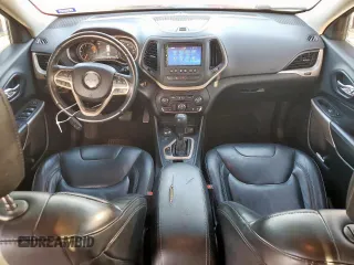 2017 Jeep Cherokee Limited with VIN 1C4PJMDS5HW616381, listed as a Copart auction lot 63073885 with 149,586 mi miles and Clean title. Bid and sale history available at DreamBid. Image 8.