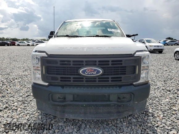 2023 Ford F-250 XL с VIN 1FT7X2BA4PEC40595, выставлен на аукционе Copart как лот 64612205 с пробегом 79 599 миль миль и Списание • Salvage title. История ставок и продаж доступна на DreamBid. Изображение 5.