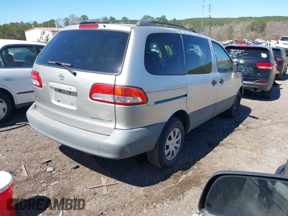 2002 Toyota Sienna CE with VIN 4T3ZF19C02U422910, listed as a IAAI auction lot 41815071 with 267,488 mi miles. Bid and sale history available at carsss.com. Image 4.