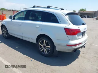 2013 Audi Q7 Premium Plus with VIN WA1LGAFE8DD010690, listed as a IAAI auction lot 42152906 with 152,351 mi miles and . Bid and sale history available at DreamBid. Image 3.