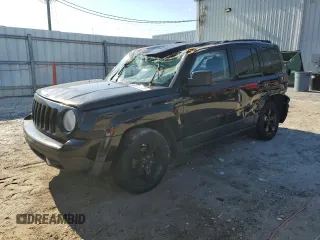 2014 Jeep Patriot Altitude z VIN 1C4NJPBA5ED848165, wystawiony jako Copart lot #56817635 z przebiegiem 150 174 mil mil oraz Szkoda całkowita • Salvage title. Historia ofert i sprzedaży dostępna na DreamBid. Obrazek 1.