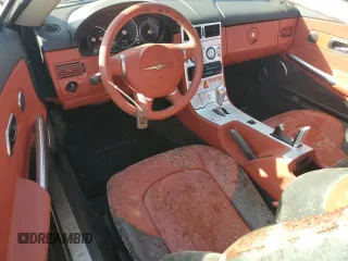 2008 Chrysler Crossfire z VIN 1C3LN69L28X075126, wystawiony jako Copart lot #75508444 z przebiegiem Nie podano mil oraz Nie do naprawy • Non repairable. Historia ofert i sprzedaży dostępna na DreamBid. Obrazek 8.