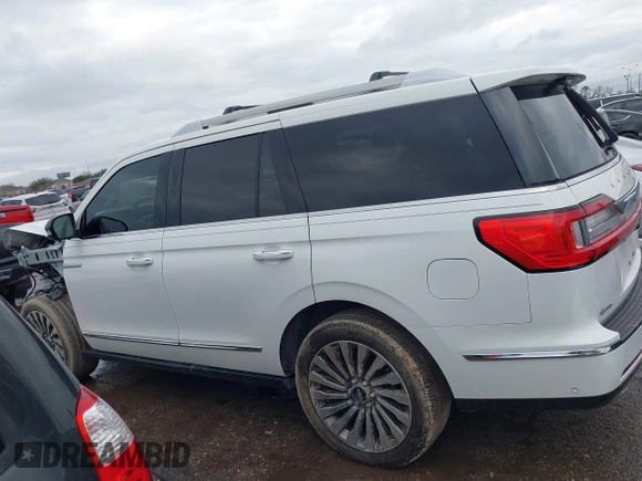 2020 Lincoln Navigator Reserve with VIN 5LMJJ2LT7LEL05241, listed as a IAAI auction lot 41462033 with 123,841 mi miles and . Bid and sale history available at DreamBid. Image 15.
