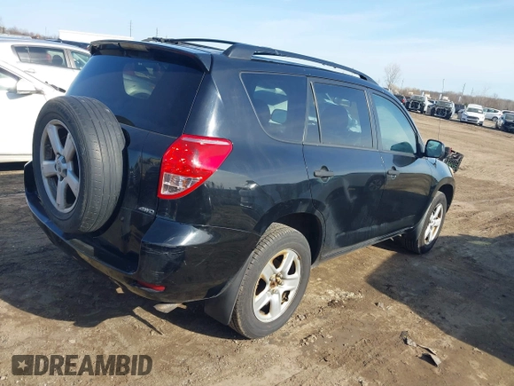 2008 Toyota RAV4 with VIN JTMBD35V285158647, listed as a IAAI auction lot 41767020 with 186,771 mi miles. Bid and sale history available at carsss.com. Image 4.