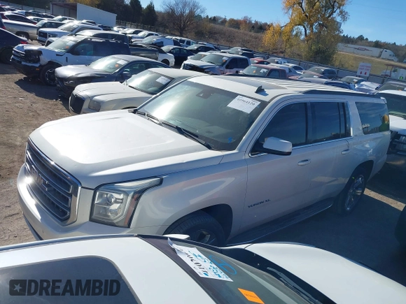 2015 GMC Yukon XL SLT with VIN 1GKS2HKC0FR179223, listed as a IAAI auction lot 40964120 with 184,592 mi miles. Bid and sale history available at carsss.com. Image 17.