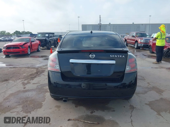2012 Nissan Sentra S z VIN 3N1AB6AP7CL733914, wystawiony jako IAAI lot #41958985 z przebiegiem 74 030 mil mil oraz . Historia ofert i sprzedaży dostępna na DreamBid. Obrazek 17.