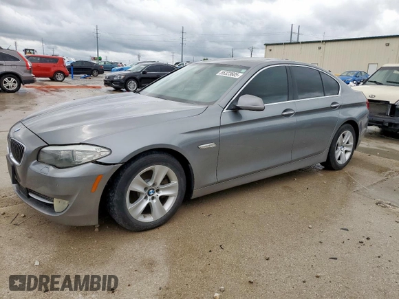 2011 BMW 5 Series 528i with VIN WBAFR1C59BC737421, listed as a Copart auction lot 55323605 with 185,676 mi miles and Clean Title. Bid and sale history available at carsss.com. Image 1.