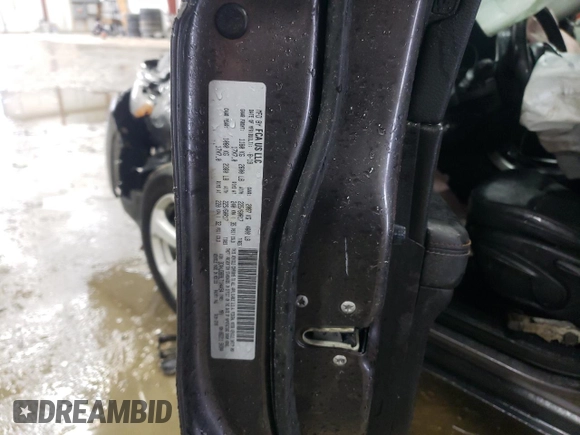 2020 Jeep Compass Latitude with VIN 3C4NJDBB9LT104454, listed as a Copart auction lot 45028405 with 60,115 mi miles and Salvage title. Bid and sale history available at DreamBid. Image 14.