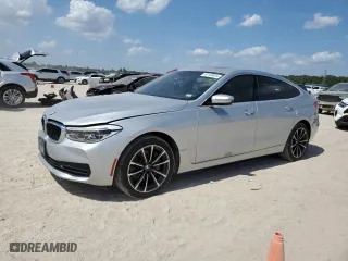 2019 BMW 6 Series 640i xDrive with VIN WBAJV6C56KBK07979, listed as a Copart auction lot 62149624 with 58,200 mi miles and Salvage Title. Bid and sale history available at carsss.com. Image 1.