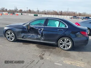 2018 Mercedes-Benz C 300 with VIN 55SWF4JB3JU270762, listed as a IAAI auction lot 41443175 with 76,853 mi miles and . Bid and sale history available at carsss.com. Image 14.
