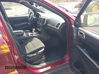 2017 Jeep Grand Cherokee Laredo with VIN 1C4RJEAG4HC965368, listed as a IAAI auction lot 42034698 with 110,152 mi miles. Bid and sale history available at carsss.com. Image 5.
