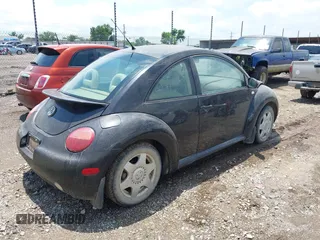 2001 Volkswagen Beetle GLS with VIN 3VWCP21CX1M423404, listed as a IAAI auction lot 42474548 with Not provided miles and . Bid and sale history available at DreamBid. Image 4.