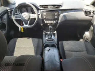2017 Nissan Rogue SV with VIN JN1BJ1CP9HW003480, listed as a Copart auction lot 62466825 with 150,532 mi miles and Salvage title. Bid and sale history available at DreamBid. Image 8.