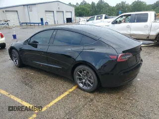 2019 Tesla Model 3 Mid Range z VIN 5YJ3E1EA5KF301714, wystawiony jako Copart lot #55273595 z przebiegiem Nie podano mil oraz Szkoda całkowita • Salvage title. Historia ofert i sprzedaży dostępna na DreamBid. Obrazek 2.