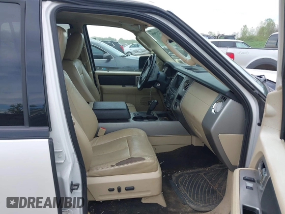 2016 Ford Expedition Max XLT с VIN 1FMJK1JT5GEF36903, выставлен на аукционе IAAI как лот 42275696 с пробегом 124 762 миль миль и . История ставок и продаж доступна на DreamBid. Изображение 5.