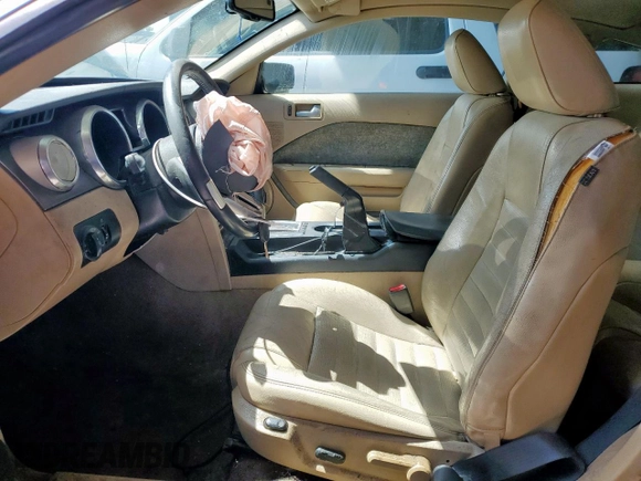 2007 Ford Mustang GT Deluxe с VIN 1ZVHT82H875278618, выставлен на аукционе Copart как лот 60474805 с пробегом Не указан миль и Списание • Salvage title. История ставок и продаж доступна на DreamBid. Изображение 7.