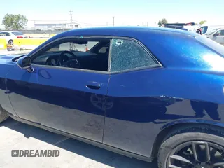 2013 Dodge Challenger R/T z VIN 2C3CDYBT9DH565280, wystawiony jako IAAI lot #42315527 z przebiegiem 128 638 mil mil oraz . Historia ofert i sprzedaży dostępna na DreamBid. Obrazek 14.