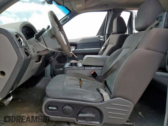 2005 Ford F-150 XLT с VIN 1FTPX12515NA54023, выставлен на аукционе Copart как лот 58662925 с пробегом 190 403 миль миль и Списание • Salvage title. История ставок и продаж доступна на DreamBid. Изображение 7.