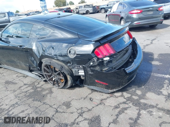 2017 Ford Mustang Shelby GT350 z VIN 1FA6P8JZ1H5526319, wystawiony jako IAAI lot #41578659 z przebiegiem 72 993 mil mil oraz . Historia ofert i sprzedaży dostępna na DreamBid. Obrazek 6.