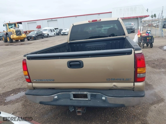 2000 Chevrolet Silverado 1500 LS with VIN 2GCEC19TXY1201498, listed as a IAAI auction lot 41576171 with 244,959 mi miles. Bid and sale history available at carsss.com. Image 16.