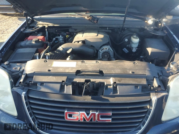 2007 GMC Yukon SLT with VIN 1GKFK13077J126628, listed as a Copart auction lot 75358444 with 196,868 mi miles and Clean Title. Bid and sale history available at carsss.com. Image 12.