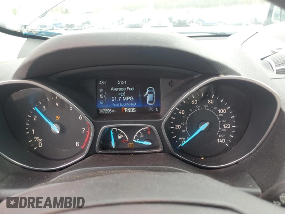 2019 Ford Escape SE z VIN 1FMCU0GD6KUB85270, wystawiony jako Copart lot #52893685 z przebiegiem 7 296 mil mil oraz Szkoda całkowita • Salvage title. Historia ofert i sprzedaży dostępna na DreamBid. Obrazek 9.