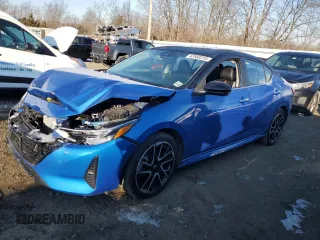 2024 Nissan Sentra SR z VIN 3N1AB8DV8RY355068, wystawiony jako Copart lot #42550315 z przebiegiem 3 491 mil mil oraz Szkoda całkowita • Salvage title. Historia ofert i sprzedaży dostępna na DreamBid. Obrazek 1.