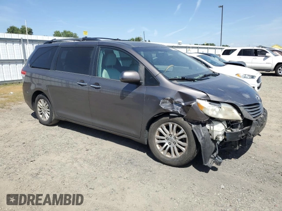 2013 Toyota Sienna XLE AAS with VIN 5TDYK3DC3DS357310, listed as a Copart auction lot 54062845 with 298,725 mi miles and Salvage Title. Bid and sale history available at carsss.com. Image 4.