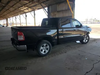 2020 Ram 1500 Big Horn z VIN 1C6RRFFG2LN284427, wystawiony jako Copart lot #53956915 z przebiegiem 83 578 mil mil oraz Szkoda całkowita • Salvage title. Historia ofert i sprzedaży dostępna na DreamBid. Obrazek 3.