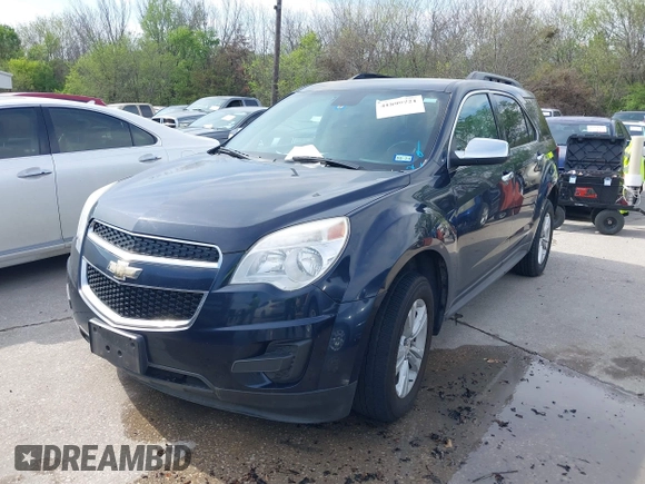 2015 Chevrolet Equinox LT z VIN 2GNFLFEK1F6256959, wystawiony jako IAAI lot #41899721 z przebiegiem 131 165 mil mil oraz . Historia ofert i sprzedaży dostępna na DreamBid. Obrazek 17.