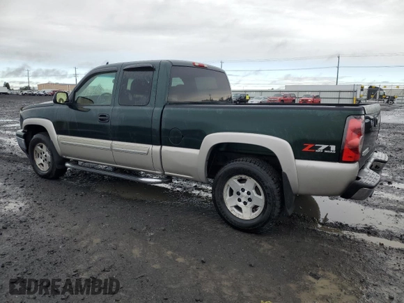 2006 Chevrolet Silverado 1500 LT2 with VIN 1GCEK19B16Z175582, listed as a Copart auction lot 54576735 with 282,876 mi miles and Salvage Title. Bid and sale history available at carsss.com. Image 2.