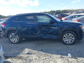 2021 Volkswagen Atlas SE with VIN 1V2WE2CA4MC204010, listed as a IAAI auction lot 41252081 with 41,106 mi miles and . Bid and sale history available at DreamBid. Image 13.