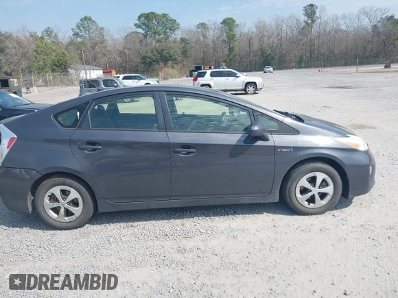 2013 Toyota Prius One with VIN JTDKN3DU1D5634256, listed as a IAAI auction lot 41695971 with 251,165 mi miles. Bid and sale history available at carsss.com. Image 13.