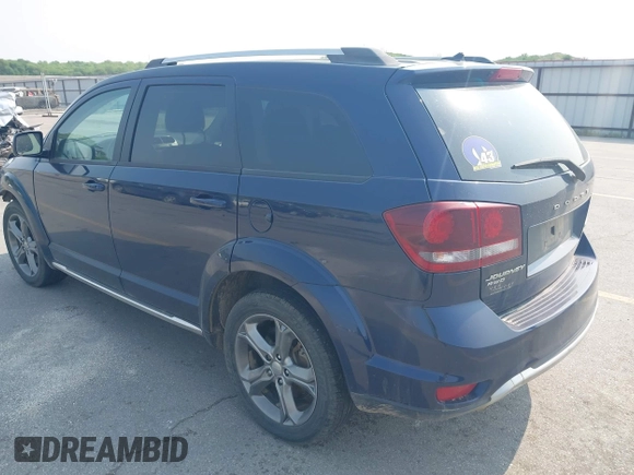 2017 Dodge Journey Crossroad Plus z VIN 3C4PDDGG1HT575137, wystawiony jako IAAI lot #42382664 z przebiegiem 104 840 mil mil oraz . Historia ofert i sprzedaży dostępna na DreamBid. Obrazek 3.