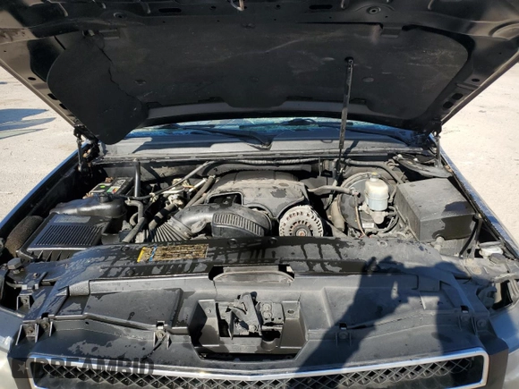 2010 Chevrolet Suburban LT with VIN 1GNUCJE09AR173687, listed as a Copart auction lot 43927245 with 0 mi miles and Salvage Title. Bid and sale history available at carsss.com. Image 13.