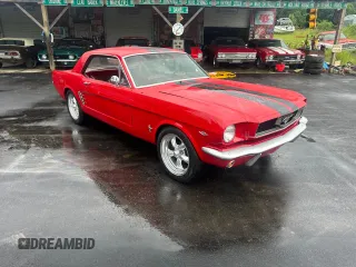 1966 Ford Mustang z VIN 6R07C227780, wystawiony jako Copart lot #60358465 z przebiegiem 81 588 mil mil oraz Czysty tytuł • Clean title. Historia ofert i sprzedaży dostępna na DreamBid. Obrazek 1.