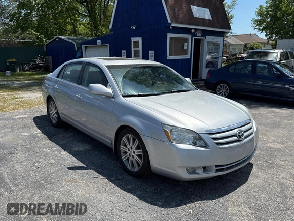 2007 Toyota Avalon XL with VIN 4T1BK36B67U235837, listed as a Copart auction lot 56002445 with 183,864 mi miles and Clean Title. Bid and sale history available at DreamBid. Image 1.