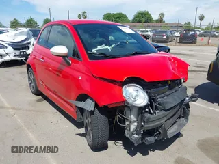 2017 FIAT 500e z VIN 3C3CFFGE6HT554503, wystawiony jako IAAI lot #42020271 z przebiegiem 41 425 mil mil oraz . Historia ofert i sprzedaży dostępna na DreamBid. Obrazek 1.