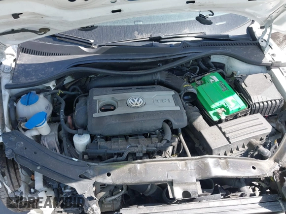2012 Volkswagen Eos Executive with VIN WVWFW7AH9CV022169, listed as a IAAI auction lot 41795571 with 101,375 mi miles and . Bid and sale history available at DreamBid. Image 10.