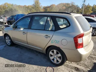 2008 Kia Rondo LX with VIN KNAFG526587163196, listed as a Copart auction lot 76804814 with 185,001 mi miles and Salvage Title. Bid and sale history available at carsss.com. Image 2.