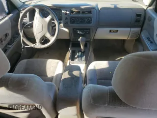 2000 Mitsubishi Montero Sport LS with VIN JA4LS31H1YP036709, listed as a Copart auction lot 81578814 with 191,500 mi miles and Salvage Title. Bid and sale history available at carsss.com. Image 8.