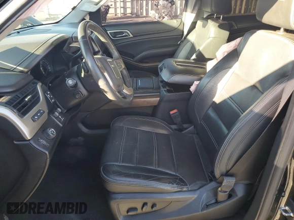 2018 GMC Yukon Denali with VIN 1GKS1CKJ0JR106589, listed as a Copart auction lot 79977034 with 98,022 mi miles and Salvage Title. Bid and sale history available at carsss.com. Image 7.