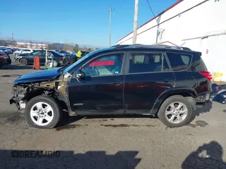 2010 Toyota RAV4 Ltd with VIN 2T3DK4DV7AW020588, listed as a IAAI auction lot 41725835 with 192,997 mi miles. Bid and sale history available at carsss.com. Image 15.
