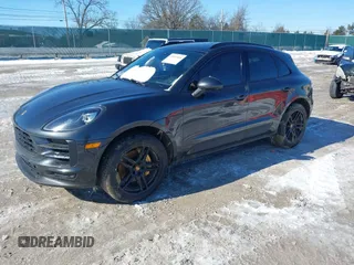 2021 Porsche Macan z VIN WP1AA2A50MLB06099, wystawiony jako IAAI lot #41601605 z przebiegiem 47 104 mil mil oraz . Historia ofert i sprzedaży dostępna na DreamBid. Obrazek 2.
