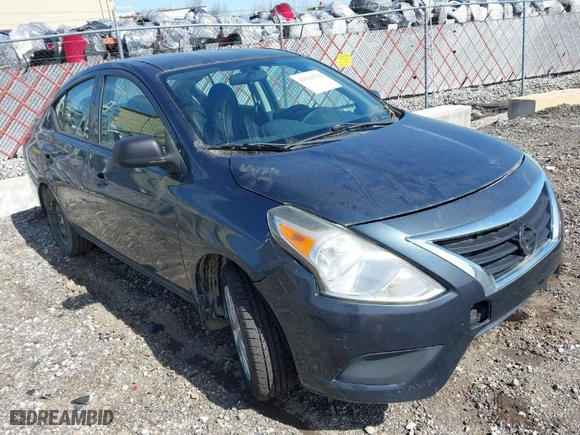 2015 Nissan Versa SV with VIN 3N1CN7APXFL888340, listed as a IAAI auction lot 41944793 with 162,060 mi miles. Bid and sale history available at carsss.com. Image 1.